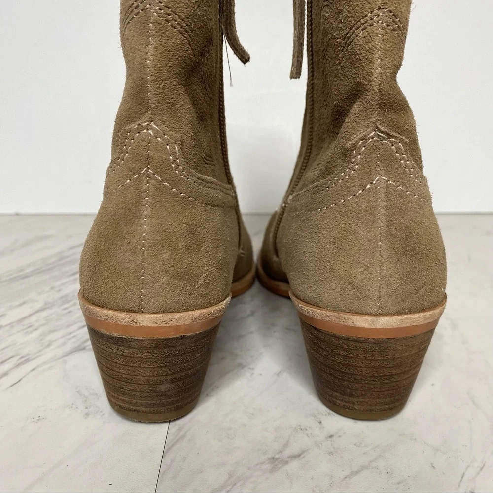 New! Dolce Vita Solow Tan Suede Western Bootie 6